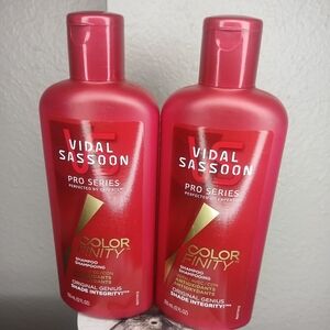 Vidal Sassoon VS Pro Series Color Finity Shampoo two 12 ounces bottles NEW